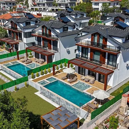 Holiday home 4 Zela In Front Of Oeluedeniz Hisar