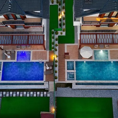 4 Zela In Front Of Oeluedeniz Hisar