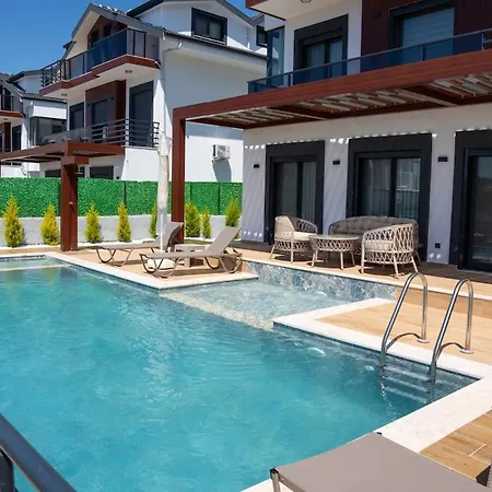 度假居 4 Zela In Front Of Oeluedeniz Hisar *