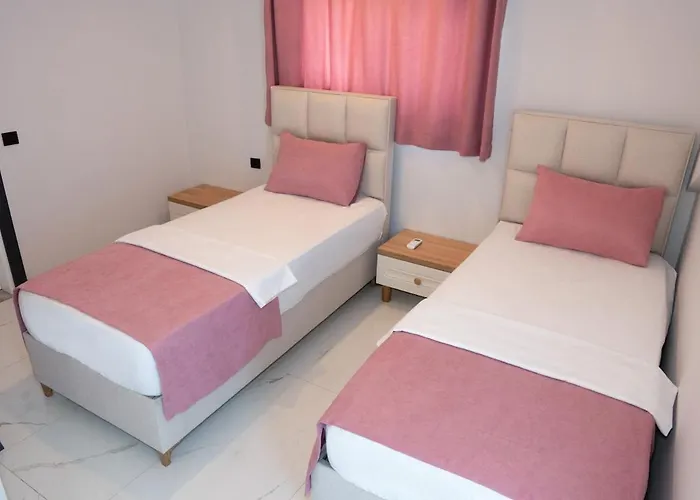 Tatil Evi 4 Zela In Front Of Oeluedeniz Hisar Fethiye