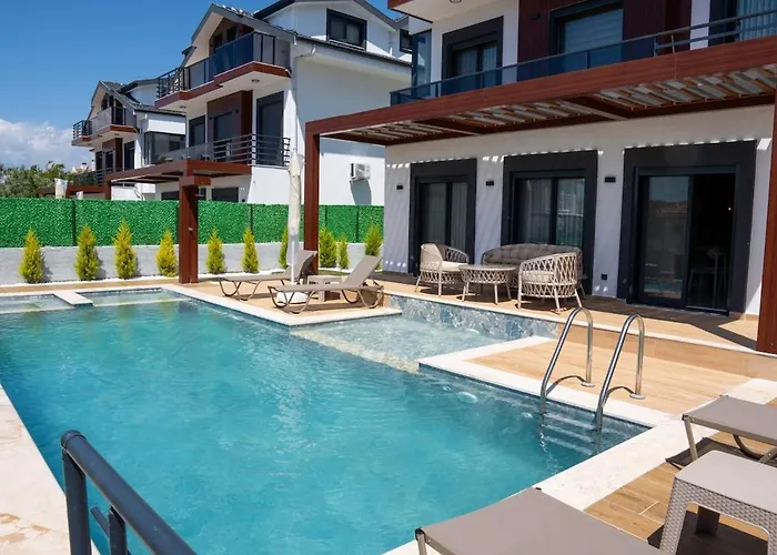 Tatil Evi 4 Zela In Front Of Oeluedeniz Hisar *