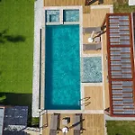 4 Zela In Front Of Oeluedeniz Hisar Fethiye